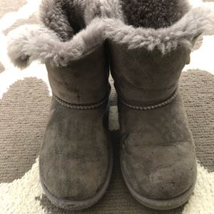 Ugg boots Girls size 11